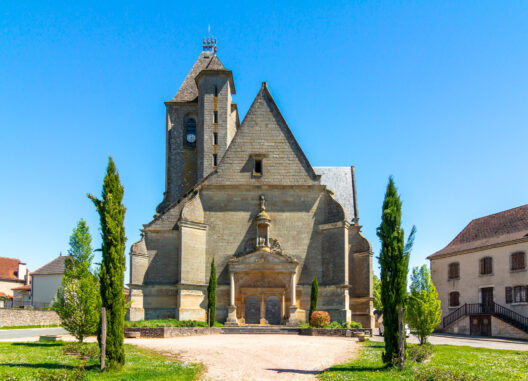 eglise-d_assier-lot-tourisme-c-novello